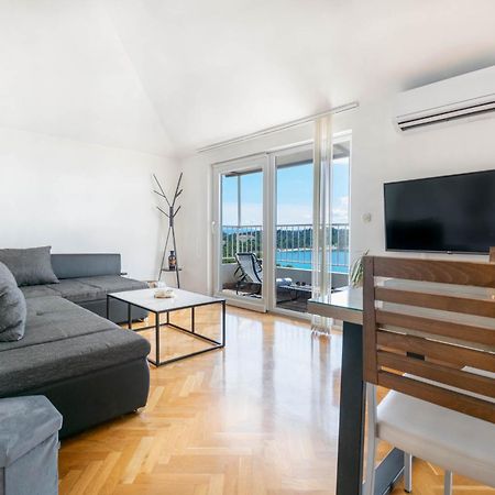 Apartment 30 M From Beach,Makarska,Marija Экстерьер фото