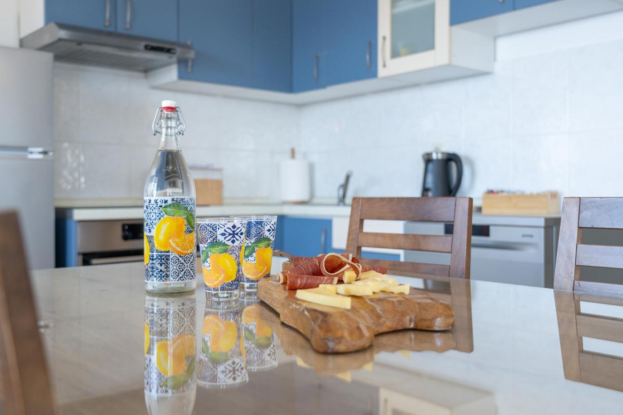 Apartment 30 M From Beach,Makarska,Marija Экстерьер фото