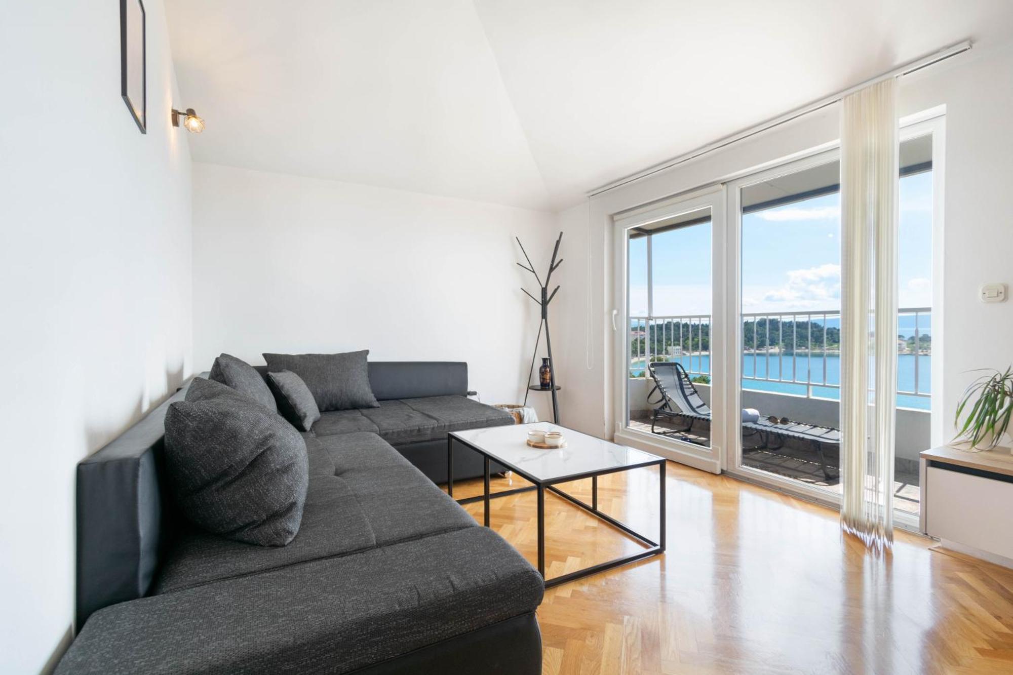 Apartment 30 M From Beach,Makarska,Marija Экстерьер фото