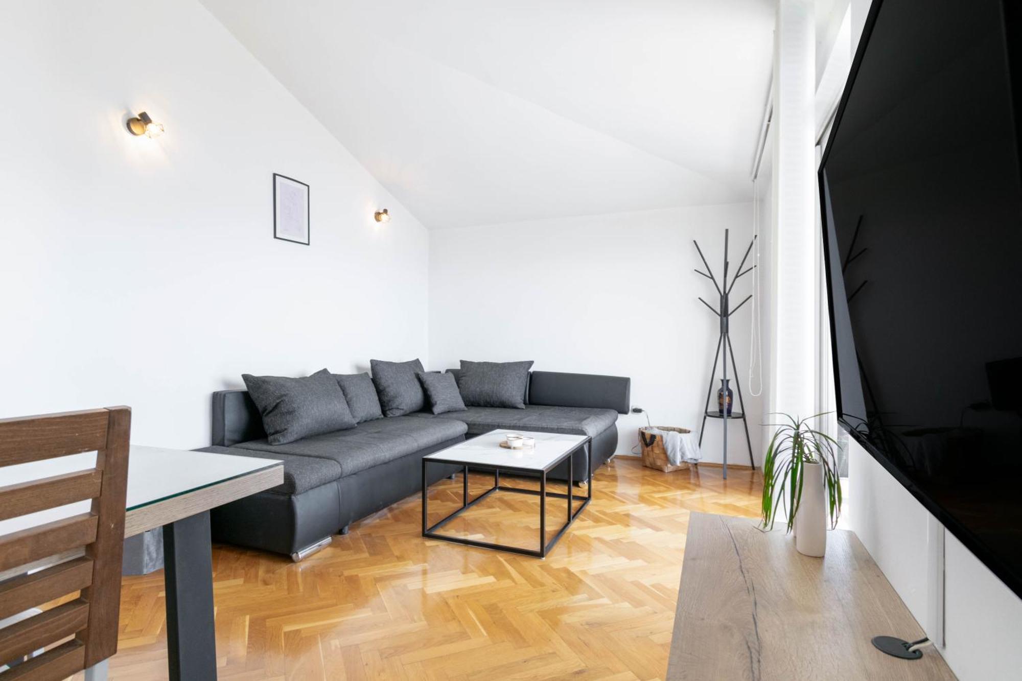 Apartment 30 M From Beach,Makarska,Marija Экстерьер фото